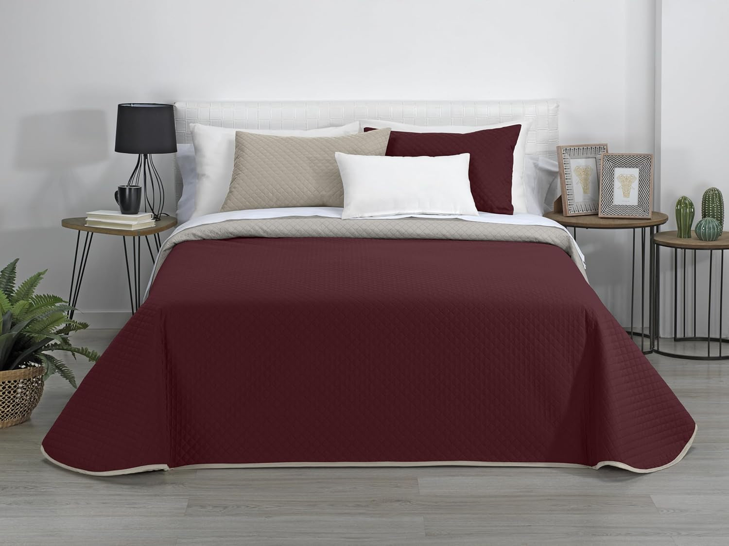 AVA | Trapunta reversibile Boutique | Per tutte le stagioni | Colore: grigio/rosso | Per letto da 120/135 cm. letto. (230 X 270 Cm. Ancho X Alto) | Trapunta trapuntata Trapunte e trapunte Naty Shop Titolo predefinito