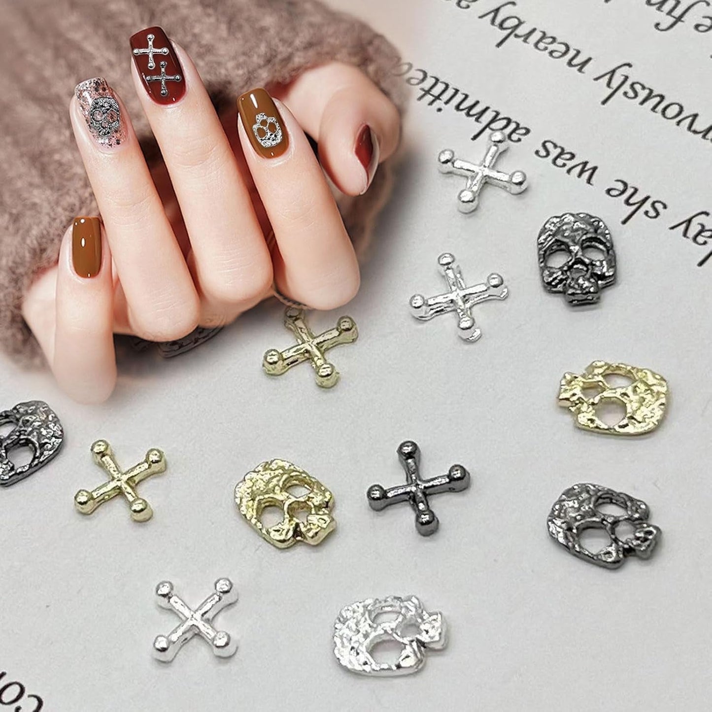 120 pezzi decorazioni per nail art con teschio croce set oro argento metallo charms per nail art punk in lega gioielli per nail art pietre scintillanti accessori