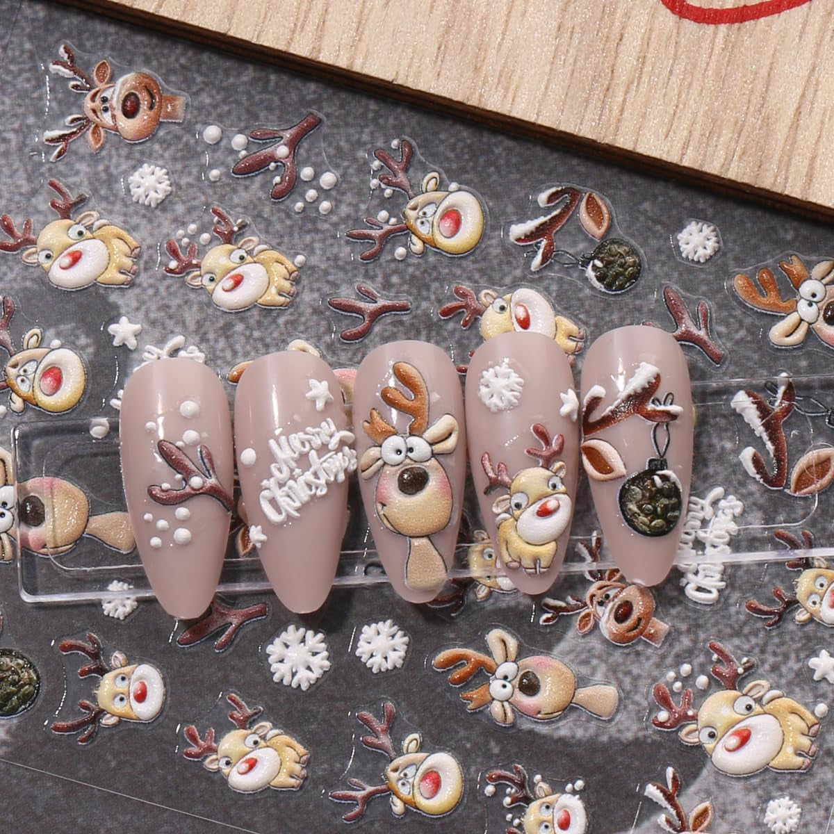 JMEOWIO 3D Nagelsticker Weihnachten Nail Art Sticker Selbstklebend Nagelaufkleber 5D Stereoscopic Schneeflocke Xmas Winterurlaub Niedlich Dekoration Nageldesign Zubehör 4 Blatt