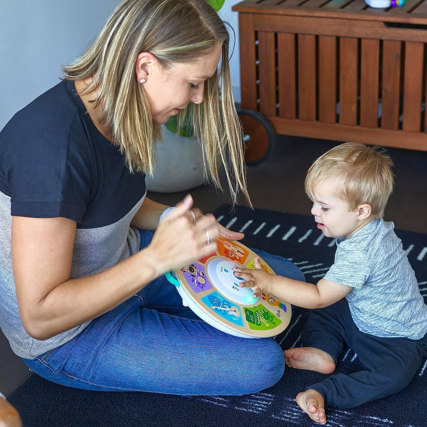 Baby Einstein, Hape, Cal's Smart Sounds Symphony Magic Touch Gioco di attività elettronico in legno in 3 lingue (inglese, francese e spagnolo), 3 modalità, dai 6 mesi Giocattoli per bambini Naty Shop