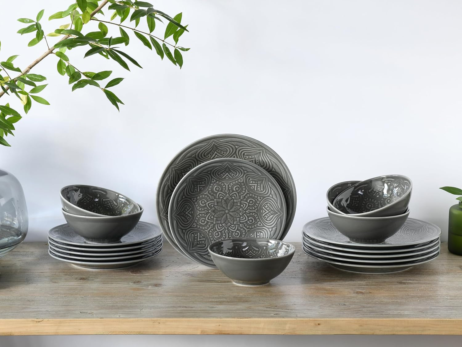 CreaTable, 21627, serie Orient Mandala, set di stoviglie da 18 pezzi, set di piatti in porcellana, lavabile in lavastoviglie e adatto al microonde, prodotto in Europa