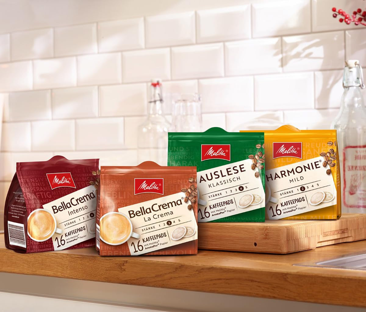 Melitta BellaCrema Intenso gemahlener Röstkaffee in Kaffee-Pads 10 x 16 Pads & Harmonie Mild gemahlener Röstkaffee in Kaffee-Pads 10 x 16 Pads