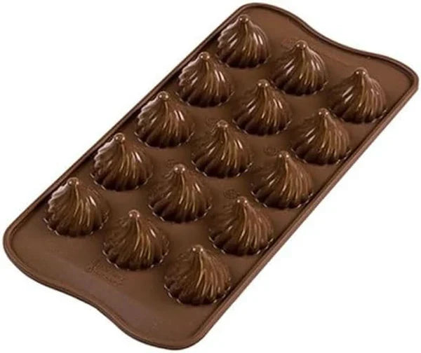 Stampo per cioccolato fiammeggiante 3D Silikomart - Forme 3D uniche con bordo interno per basi rotonde