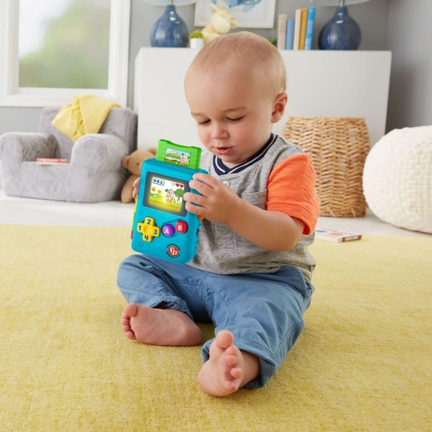 Fisher-Price HBC86 - Learning fun Lil' Gamer, giocattolo musicale per attività e apprendimento, versione tedesca, per neonati e bambini da 6 a 36 mesi Baby Toys Naty Shop