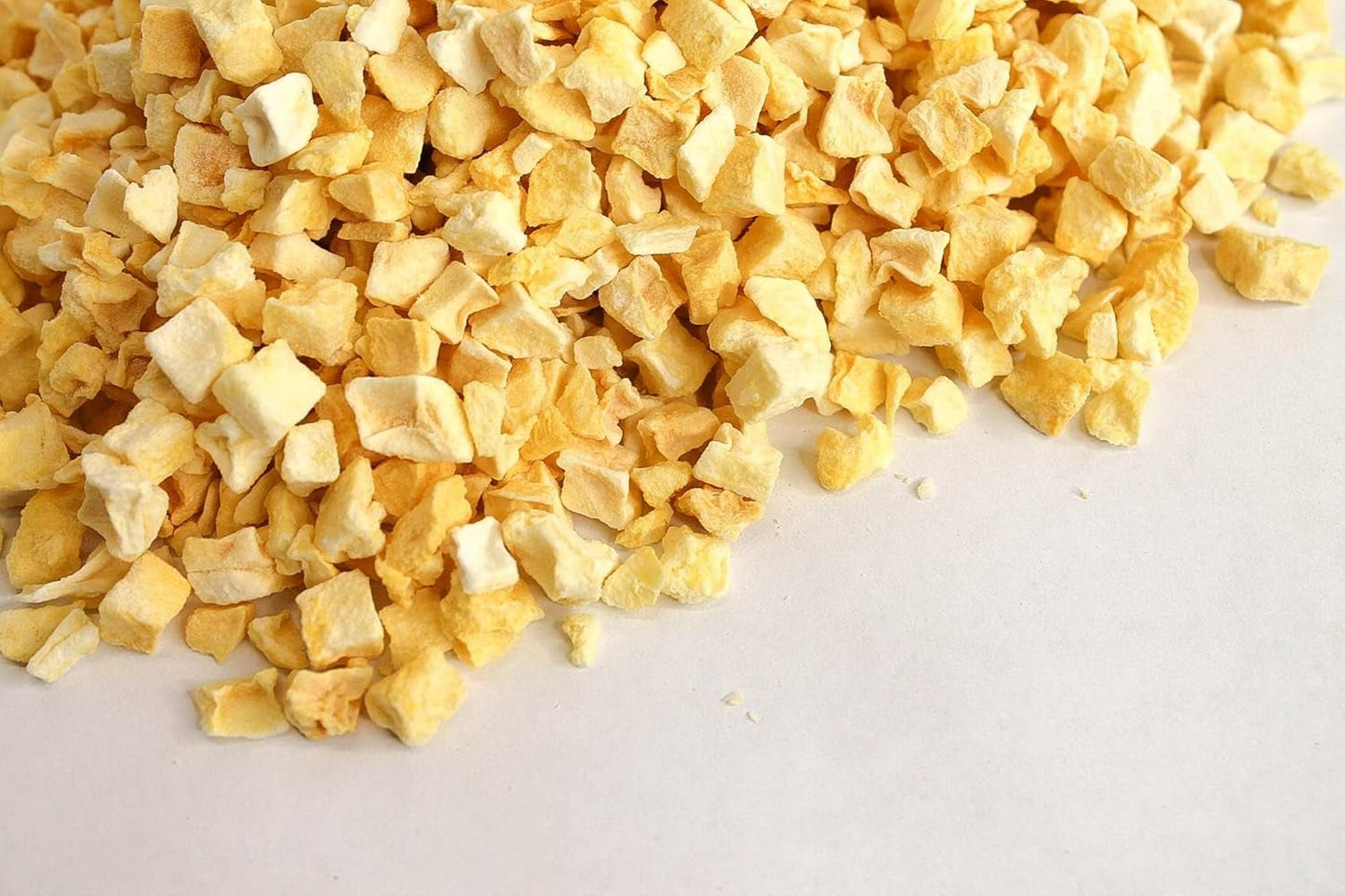 Pezzi di mango liofilizzato 100g - Frutta liofilizzata - Frutta secca liofilizzata - Mango essiccato - Perfetto per snack, prodotti da forno, muesli, frullati e dessert Prodotti disidratati Naty Shop