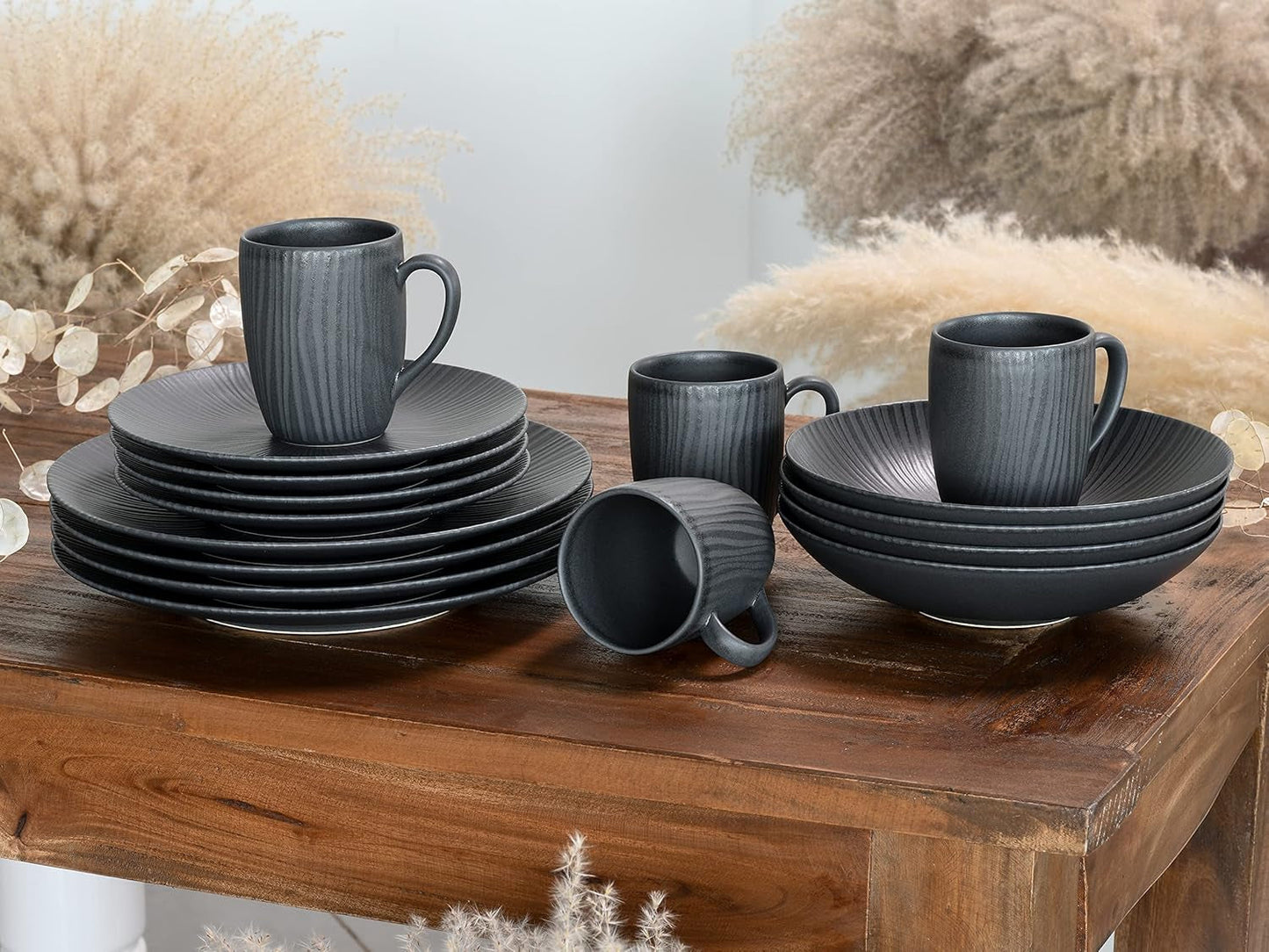 CreaTable, 20537, serie Vesuvio Black, set di stoviglie da 16 pezzi, servizio combinato in porcellana, lavabile in lavastoviglie e adatto al microonde, prodotto in Portogallo