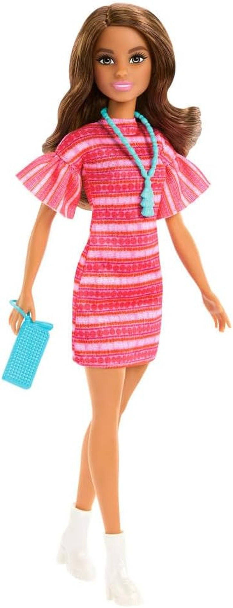 Barbie e Teresa Rezept für Freundschaft Teresa-Modepuppe mit unverkennbarem Outfit zum An- und Ausziehen, mit Accessires Included einer Necklace, JCT02