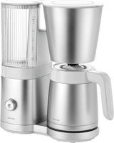 ZWILLING ENFINIGY Macchina per caffè espresso con filtro con caraffa in vetro da 1,5 litri, Macchina per caffè espresso con caldaia in acciaio inossidabile, Funzione fioritura e decalcificazione intelligente, Plastica, Argento