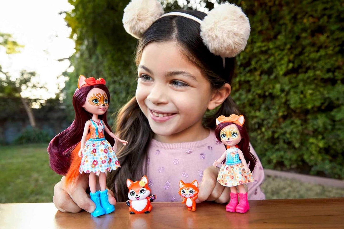 Enchantimals HCF81 - Felicity Fox e la sua sorellina (circa 15 cm e circa 10 cm) e 2 figure di animali, gonna staccabile e accessori, ottimo regalo per bambini dai 3 anni in su