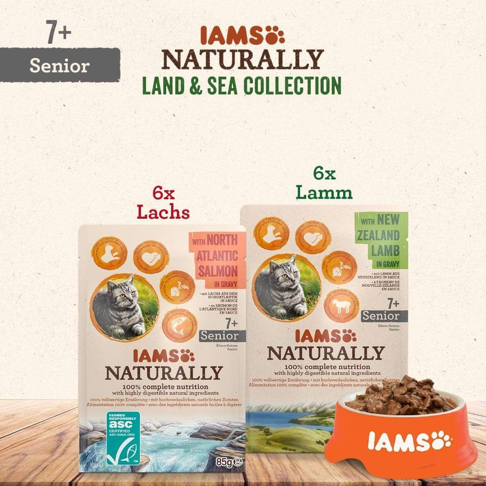 IAMS Naturally Senior Alimento umido in salsa - Alimento umido di alta qualità a base di carne e pesce per gatti anziani, Collezione Land & Sea, 12 x 85g