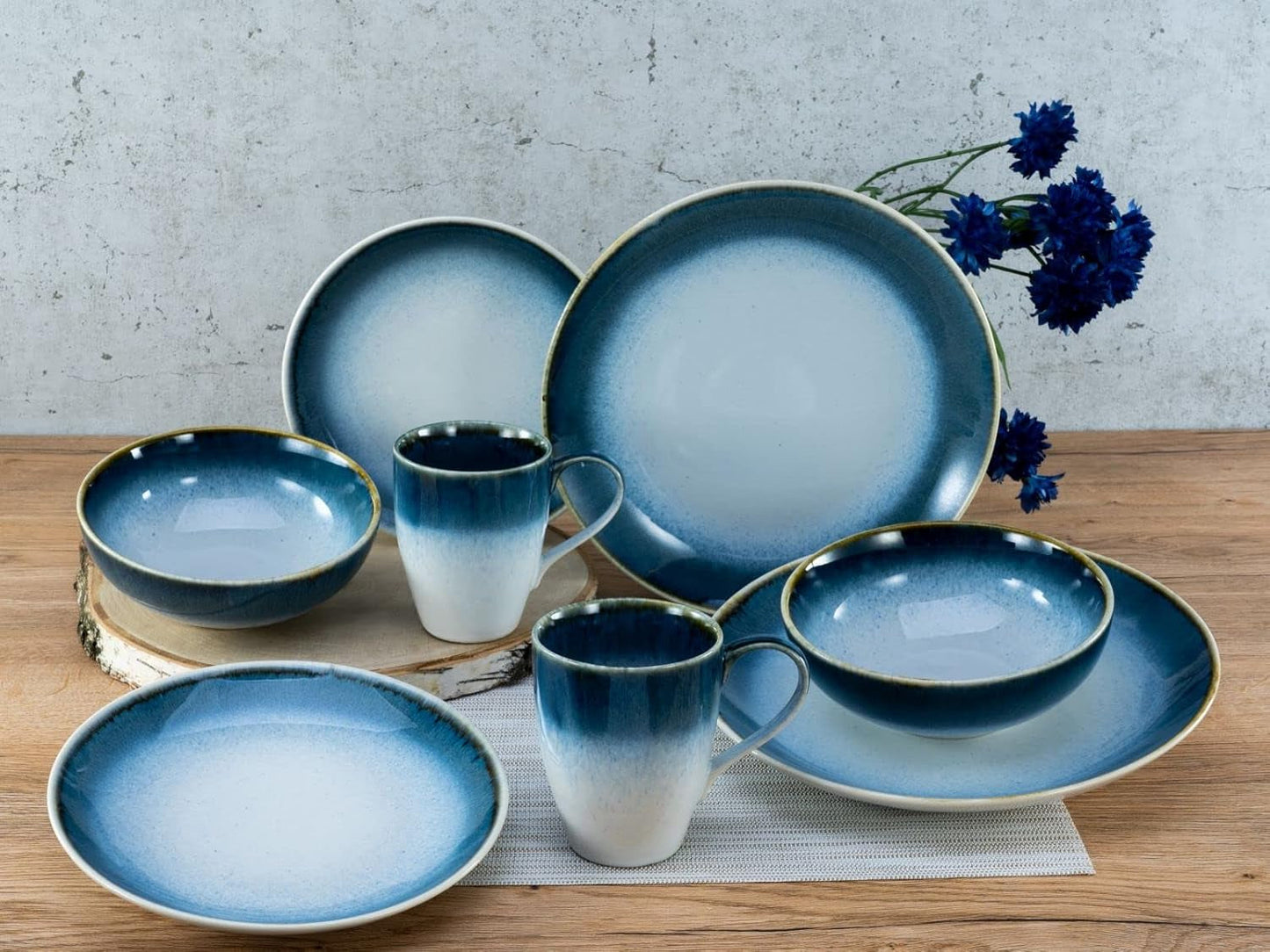 Creatable 23788 Set di stoviglie serie Cascade da 8 pezzi per 2 servizi combinati in porcellana, lavabili in lavastoviglie e adatti al microonde. Produzione di qualità