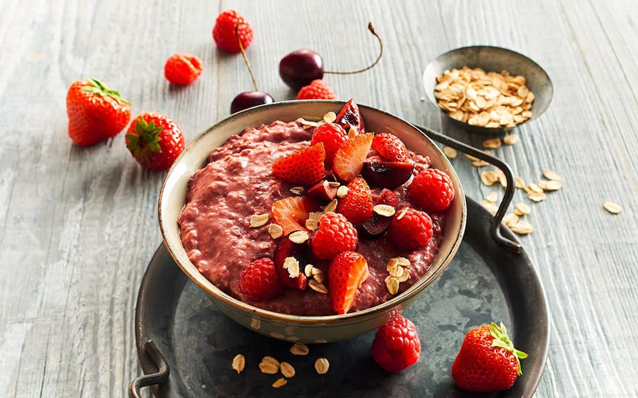 RUF Smoothie Bowl Berry Bunch Avena Snack per Colazione con Bacche e Semi di Chia, Facile e Veloce da Preparare, Vegano, 1 Busta x 50g (Confezione da 3)