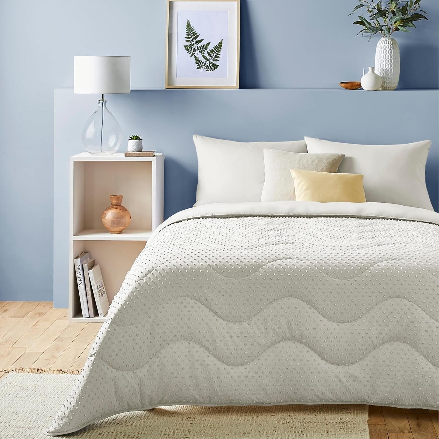 Piumino Night Lark senza fodera, 4,5 Tog, King Size, collezione Tufted Dot, biancheria da letto di lusso, ipoallergenico, lavabile in lavatrice, caldi piumini e trapunte color sabbia Naty Shop