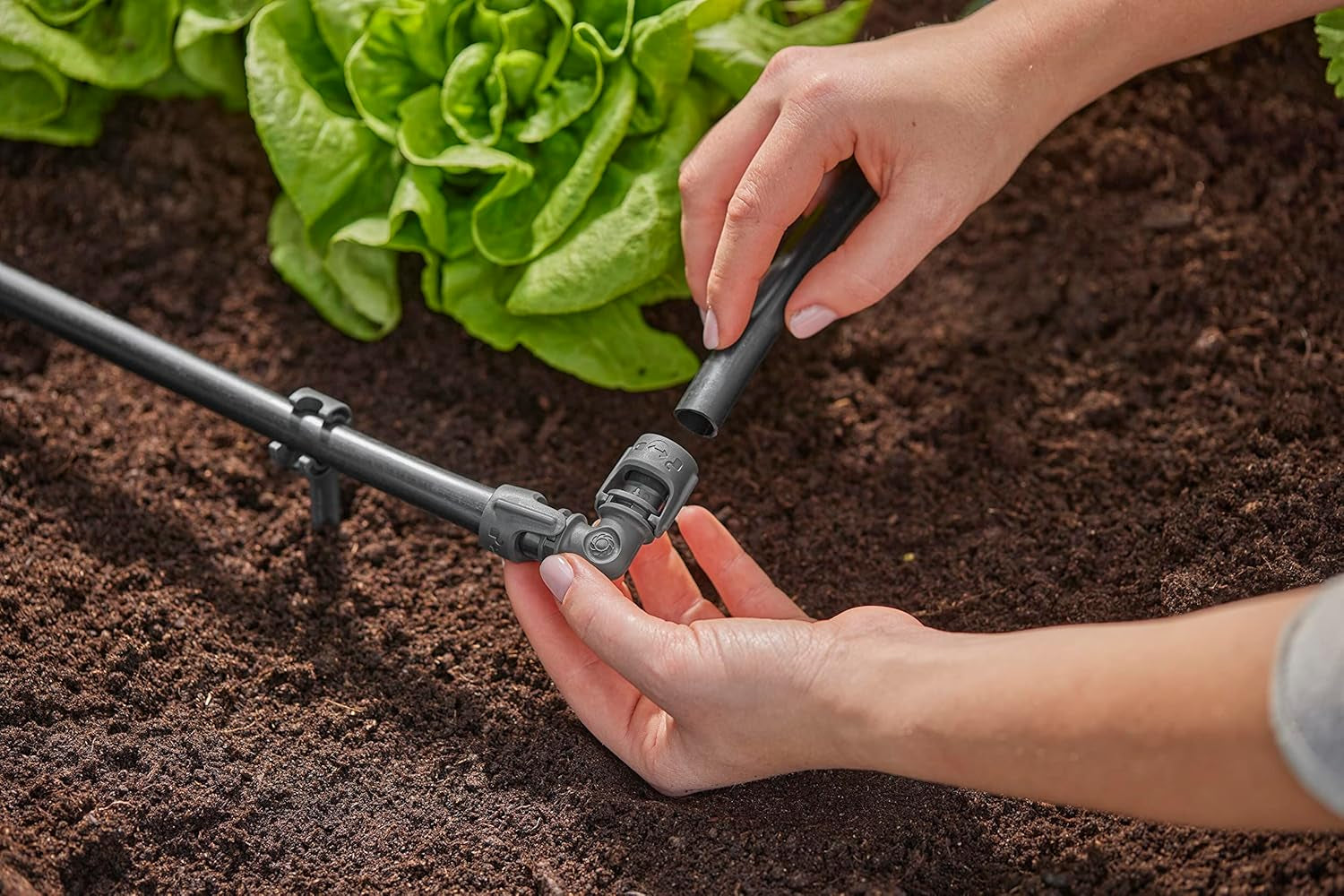 Gardena Sistema di irrigazione Micro-Drip L-Piece 13mm (1/2"): Connettore per tubo per invertire tubi di alimentazione da 13mm, montaggio senza attrezzi, riutilizzabile (13202-20)