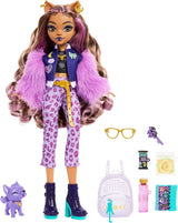 Monster High Clawdeen Wolf Doll con Crescent Dog e accessori come zaino, calendario, snack e altro, HRP65 Naty Shop Dolls