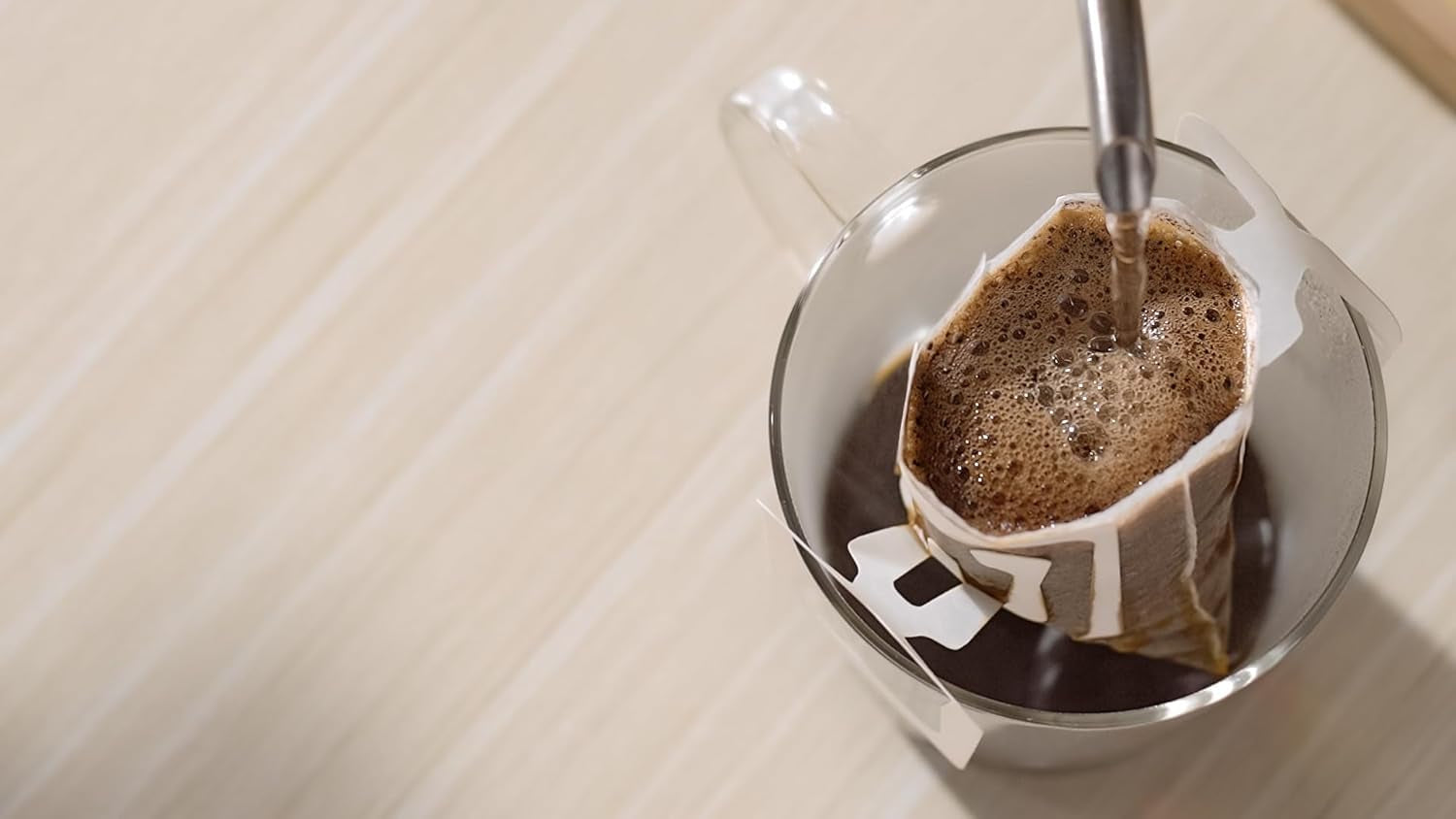 Caffè artigianale giapponese Caffè filtro monouso Brasile Vietnam Miscela leggera 16 bustine.