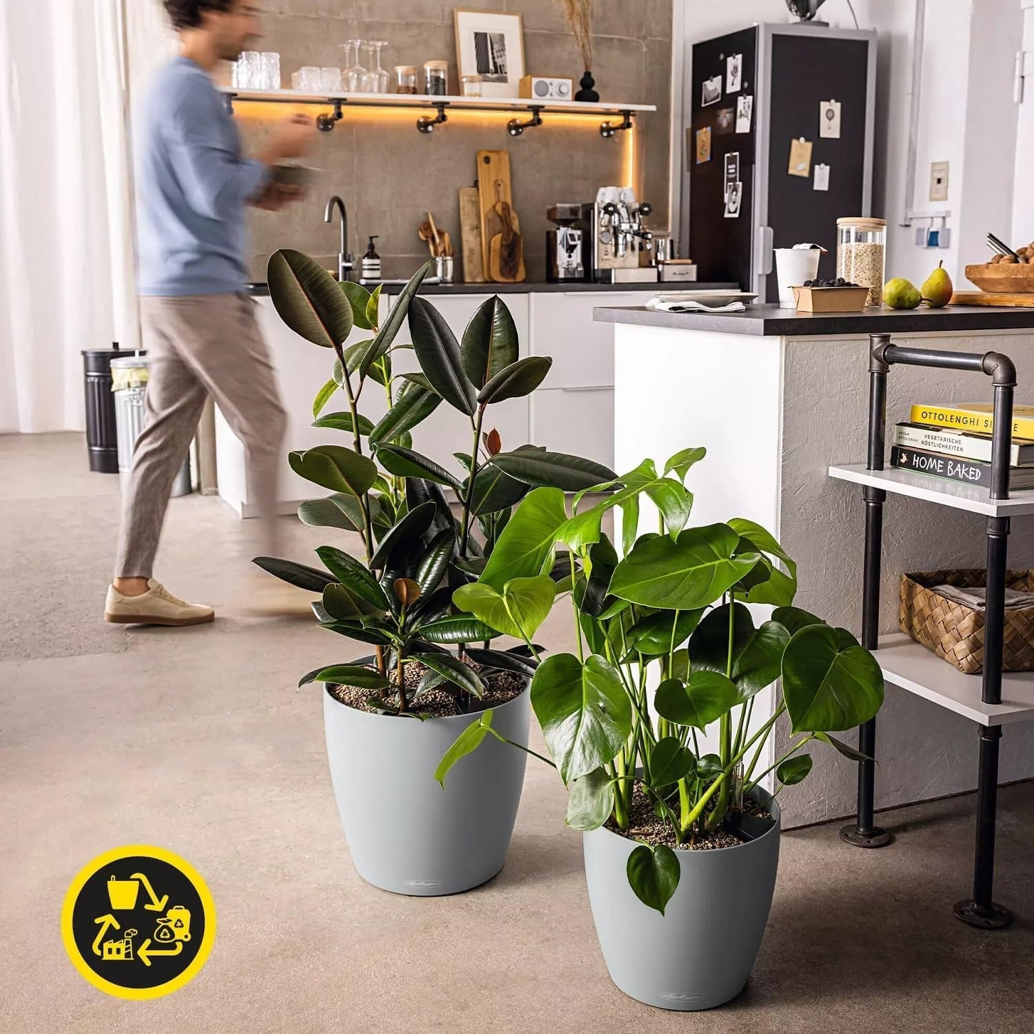 Fioriera LECHUZA Classico Colore ECO 35 Grigio Scuro | Fioriera con sistema di irrigazione e indicatore del livello dell'acqua | Realizzato in plastica riciclata al 100% | Finitura opaca | Ø 34,5 x 32,5 cm | 18935