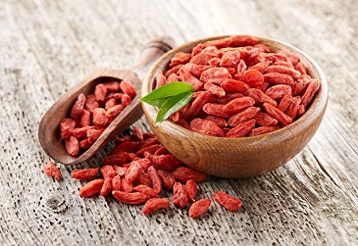 Carefood - Frutta di Goji Biologica - Superfood frutta secca 100% naturale - snack biologico senza zuccheri aggiunti e adatto ai vegani - sapore dolce con leggera acidità - 200 g di prodotti disidratati Naty Shop