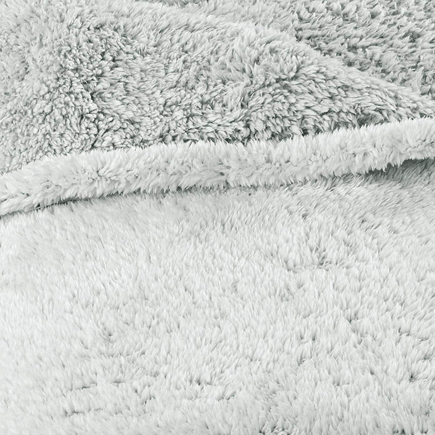 Aqua-Textil Soffice coperta coccolosa 150 X 200 cm Grigio Bianco Melange Coperta TV in peluche Copriletto Sherpa Fleece Oeko-Tex Ottawa Letti e coperte Besuche den aqua-textil-Store