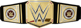 Mattel Cintura del campionato WWE Mattel, gioco di ruolo e costume del campionato universale WWE indiscusso, ca. Cintura Lunga 100 Cm In Ecopelle Con Vestibilità Unica, HYJ35 Action figures Naty Shop Titolo predefinito