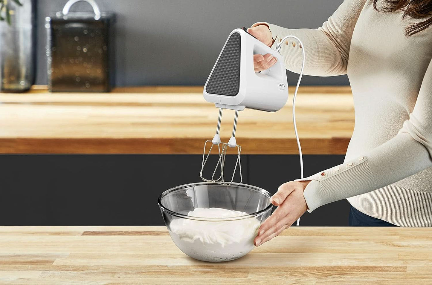 Krups GN4001 3 Mix 4000 Sbattitore manuale | 450 Watt | Design robusto | Regolatore di velocità variabile | Funzione Turbo e Auswurf | incl. 2 Rührbesen Und 2 Knethaken | Weiß/Grau Cucina Naty Shop