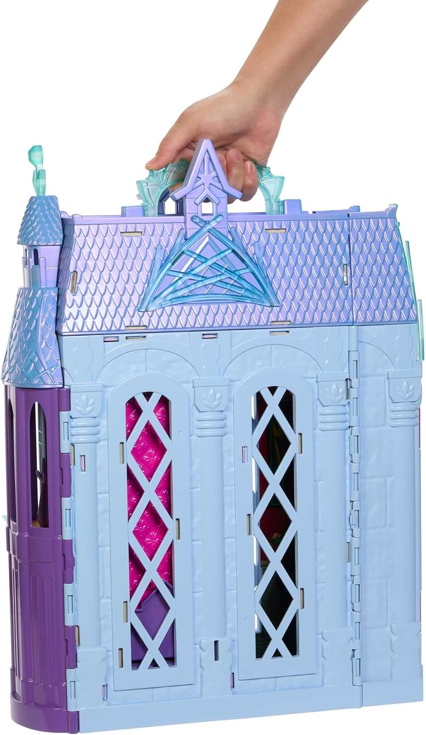 Mattel Disney Frozen - Casa delle bambole Castello Arendelle (60 cm+) con la bambola Elsa, 4 parchi giochi e 15 mobili e accessori Disney Frozen II, HLW61
