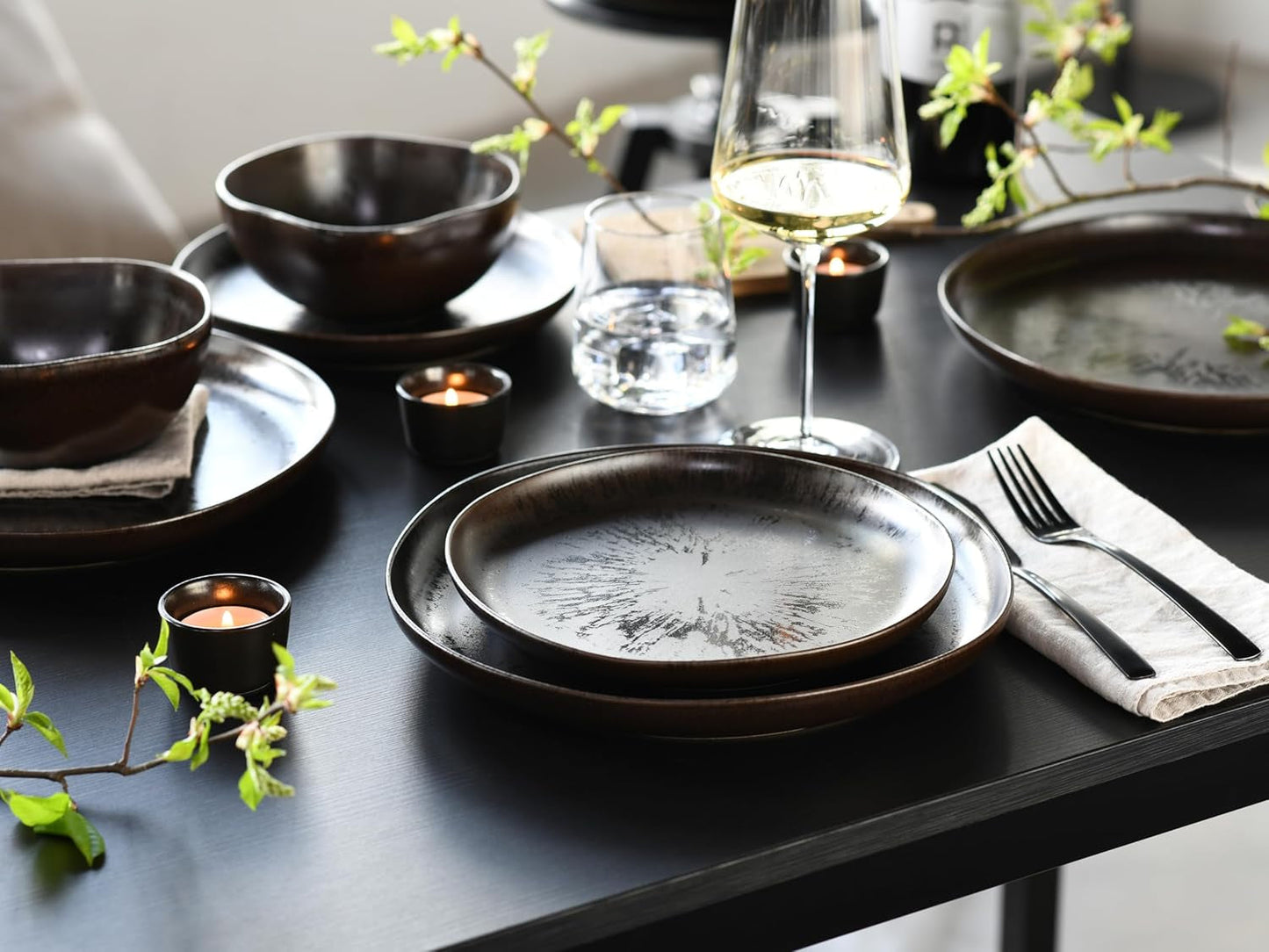 CreaTable, 21249, serie Natura Organic RUSTY, set di stoviglie da 12 pezzi per 4 persone, set di piatti in porcellana, lavabile in lavastoviglie e adatto al microonde, prodotto in Europa