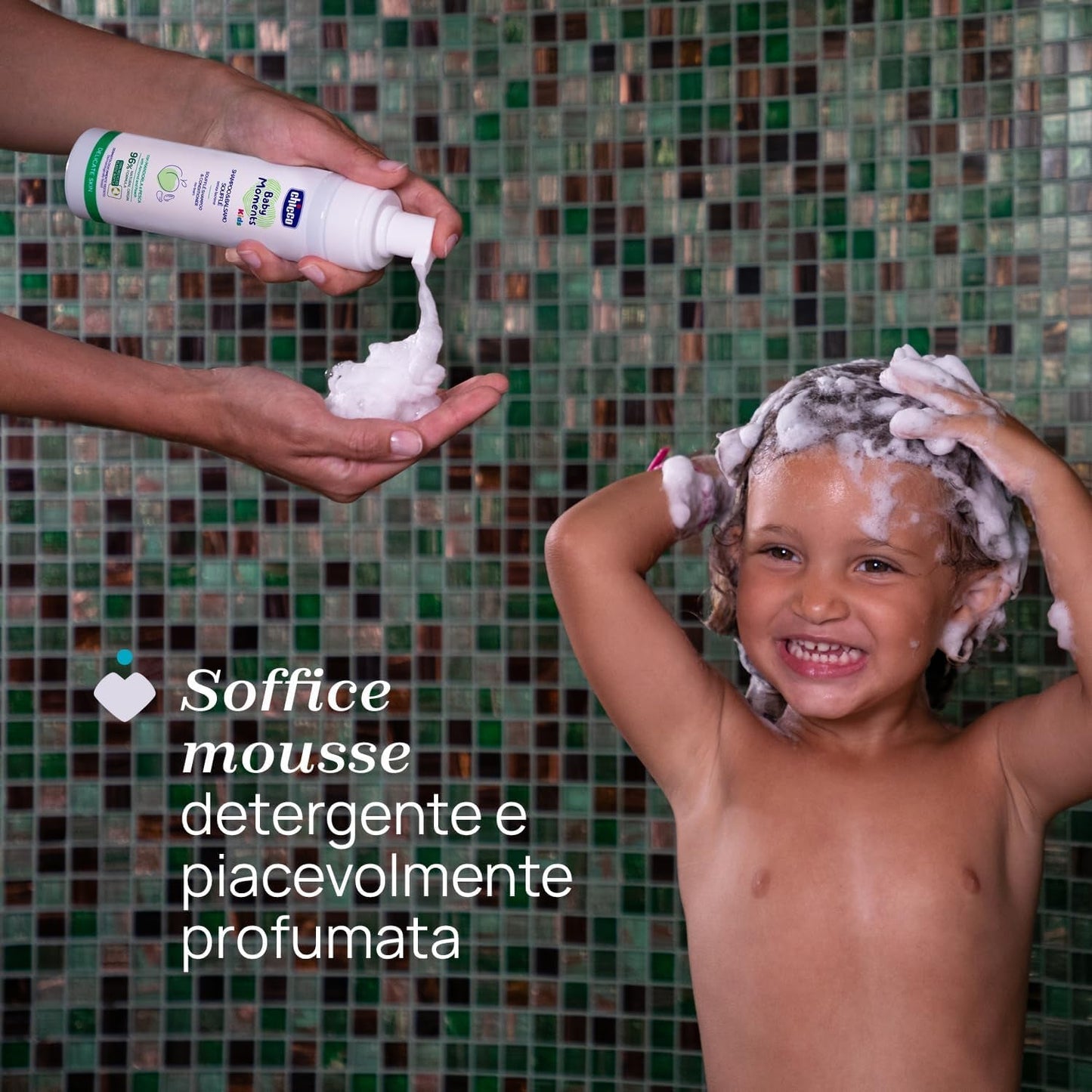Chicco KIDS - PELLE DELICATA - MOUSSE 2 IN 1: SHAMPOO E BALSAMO, 150 ml Bambini - Bagno e Cura della Pelle Naty Shop