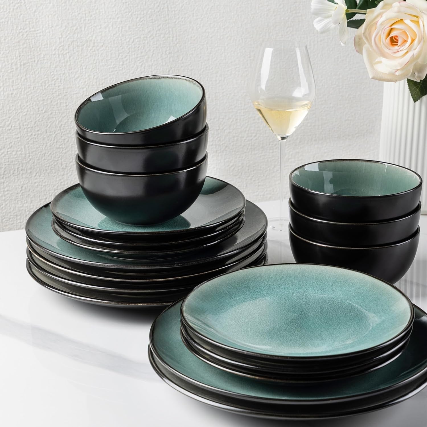 GBhome Set di stoviglie in porcellana per 4 persone, 12 pezzi, smalto reattivo, fatto a mano, adatto per microonde e lavastoviglie, set di ciotole e piatti, colore petrolio GDW025WB-EU