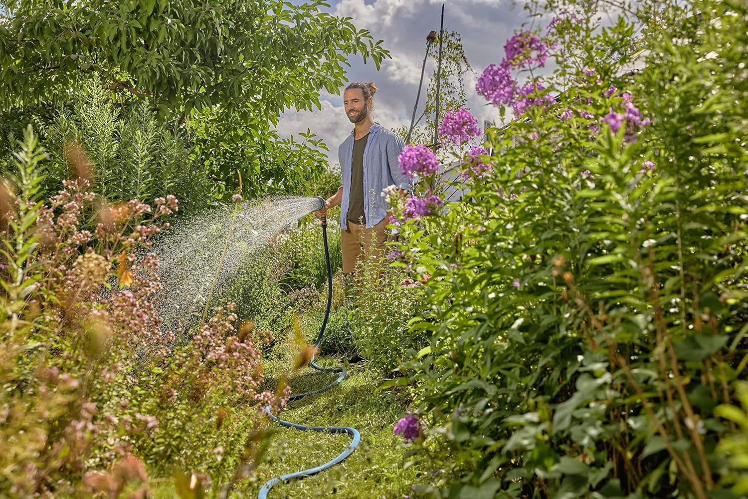 Set Gardena Liano Xtreme 3/4 pollici 25 m: tubo da giardino in tessuto estremamente robusto con tubo interno in PVC leggero e resistente alle intemperie (18482-20)