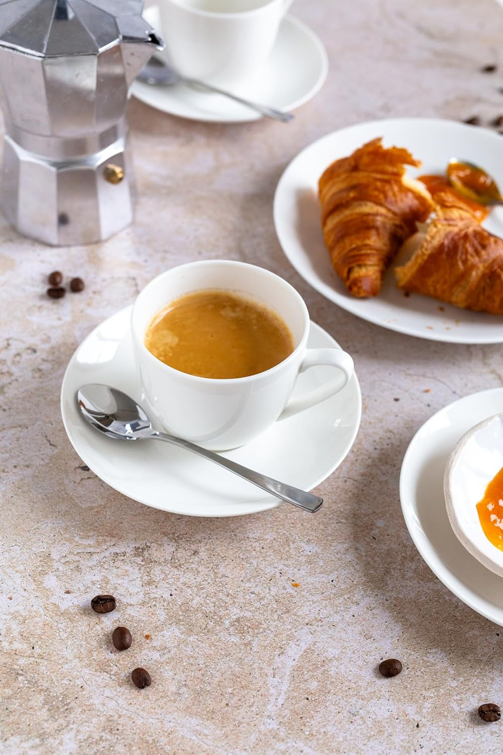 MÄSER 934105 Serie Belmira, Servizio da caffè Classico per 6, Servizio da caffè da 18 pezzi, Senza tempo, Elegante, Delicato, Porcellana, Bianco
