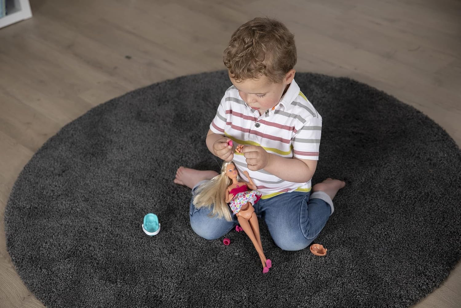 Simba 105733480 - Steffi Love Baby Bliss, bambola incinta e suoni fantastici, accessori e marsupio per bebè