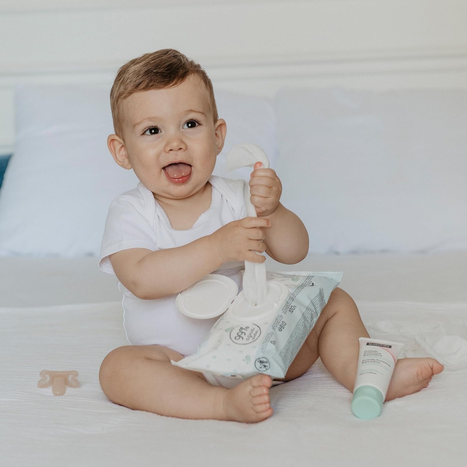 Suavinex Aqua Care Baby Salviettine umidificate 60 salviette detergenti 99% fibre vegetali acquatiche Aloe Vera Senza profumo Senza alcool Dermatologicamente testato Adatto per pelli sensibili