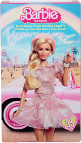 Barbie Il film basato sul film Margot Robbie nei panni di Barbie, personaggio da collezione in camicetta rosa e gonna in tulle con acconciatura stilizzata e gioielli abbinati JBJ53