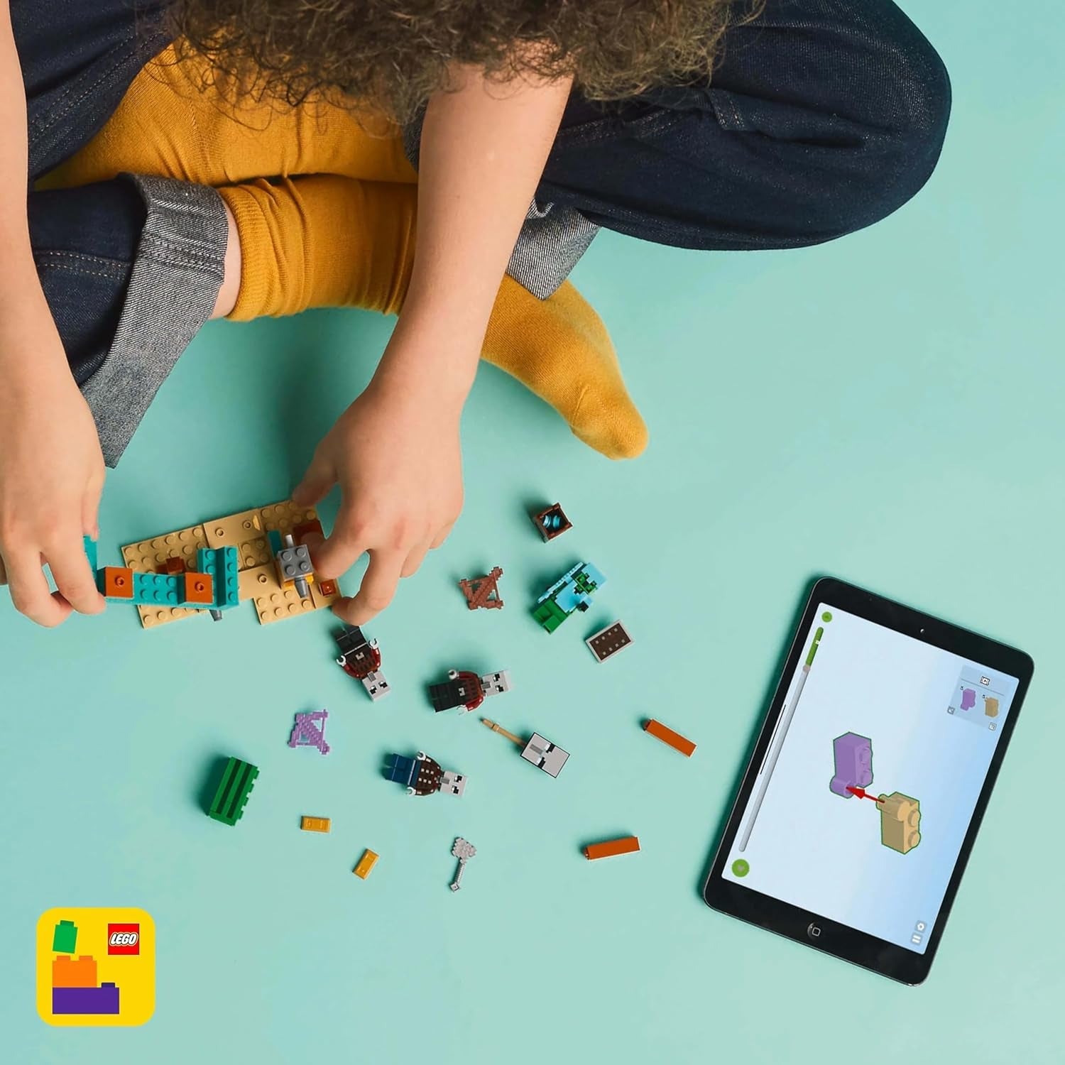 LEGO Minecraft Set videogioco The Illager Desert Patrol per bambini, mini giocattolo dell'avamposto e tre minifigure tra cui il saccheggiatore, il servo e il cavaliere dei cactus 21267 Set di costruzione Besuche den LEGO-Store
