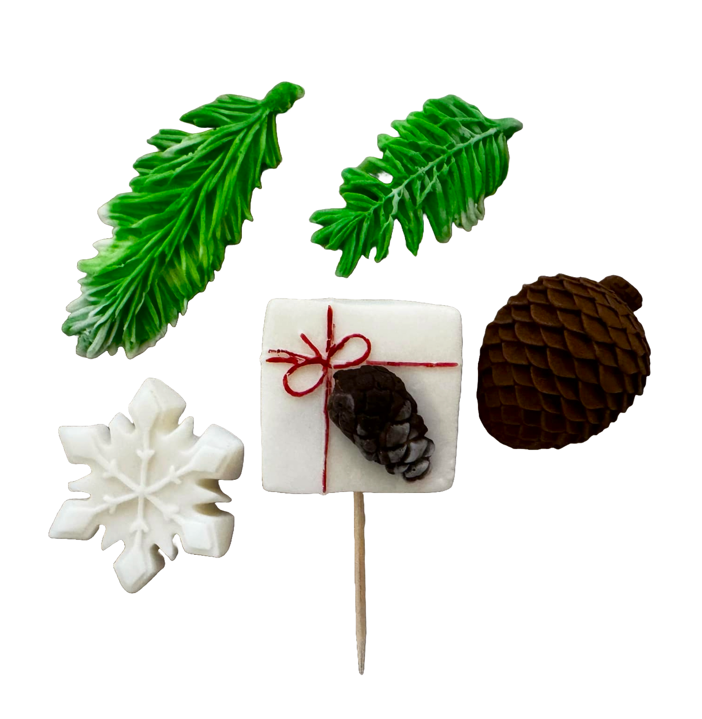 Set 5 decorazioni commestibili in pasta di zucchero, Inverno, aghi di abete, fiocco di neve, cono Decorazioni in pasta di zucchero Naty Shop