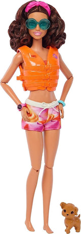 Barbie bambola surfista con tavola da surf e maniglia, asciugamano e radio per avventure e storie in spiaggia, clip e cinturino alla caviglia per surf realistico, dai 3 anni in su, bambole HPL69 Naty Shop