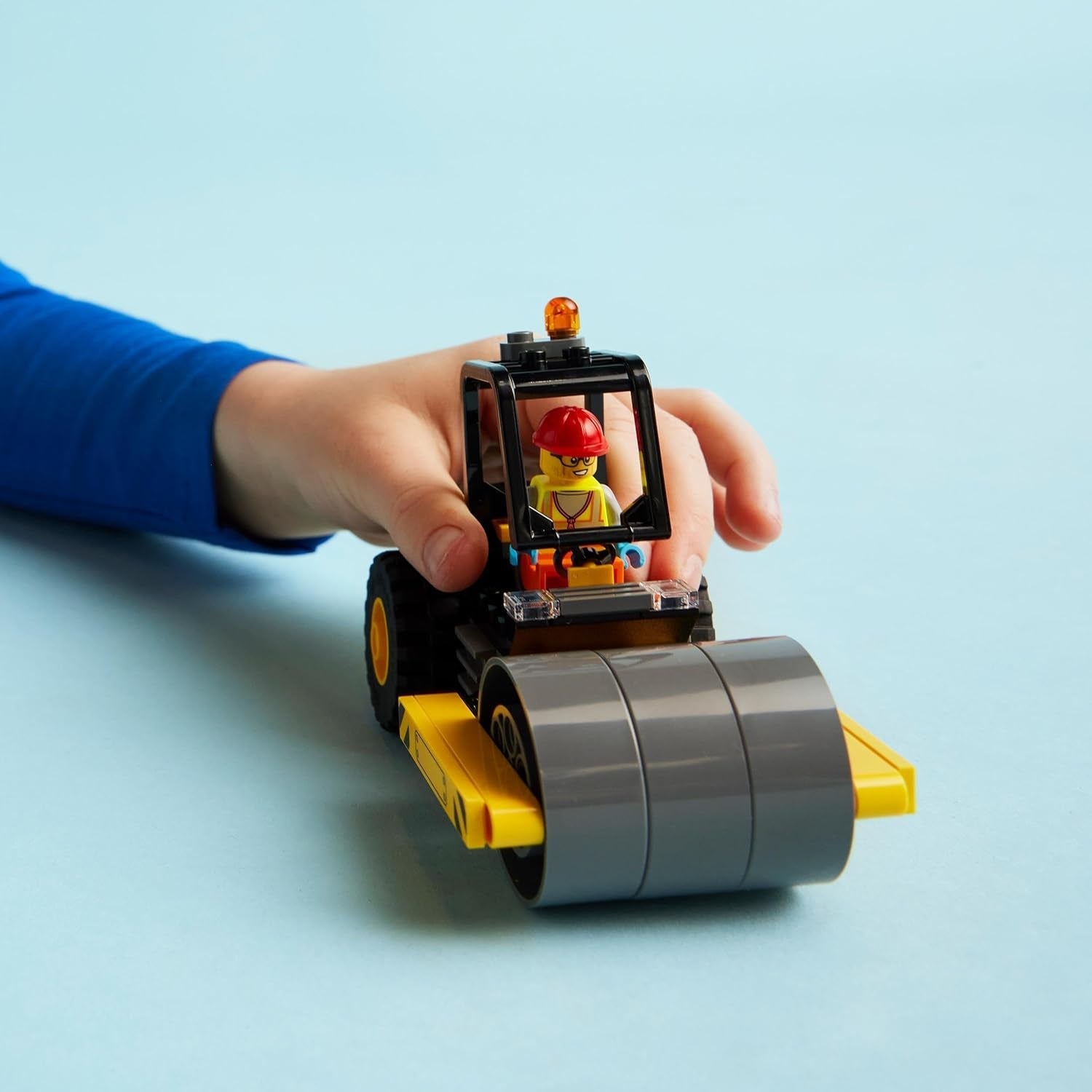 LEGO City Veicolo da costruzione Rullo compressore per bambini di 5 anni Giocattolo Rullo compressore con minifigure di operaio edile Esperienza di gioco fantasiosa per ragazzi e ragazze Piccolo regalo divertente 60401 Set di costruzione Besuche den LEGO-Store