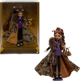 Monster High Doll House of Wolves Clawdeen Wolf Figura da collezione con pelliccia sintetica Cappotto jacquard Giacca viola Abito Pantaloni dorati e accessori JDR66