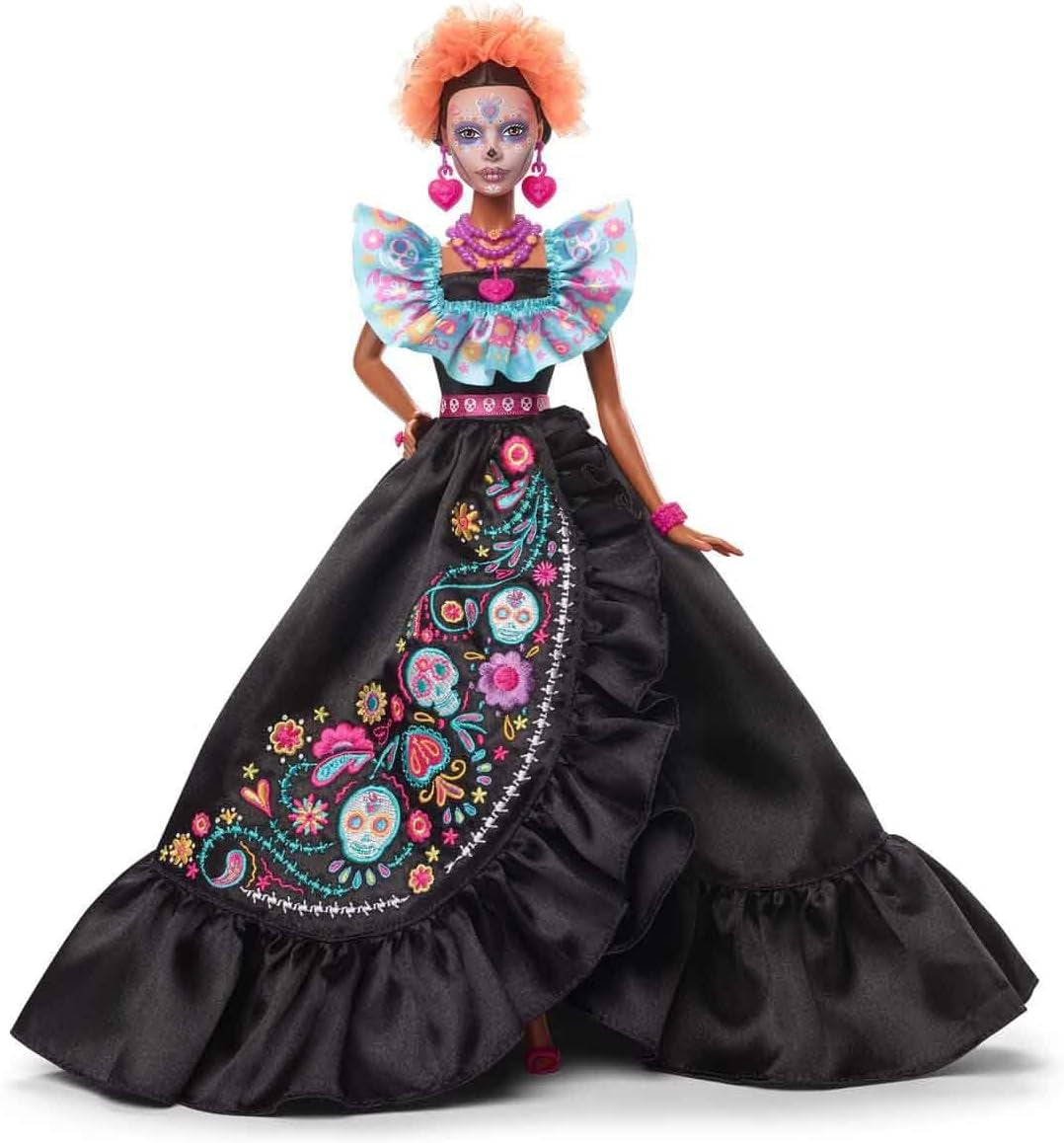 Barbie Signature Doll, Día De Muertos 2024 Figura da collezione in abito nero e top blu con volant, stampa ricamata e accessori colorati, HRM72