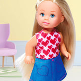 Simba Evi Love, bambola alla moda che indossa un grazioso vestito di jeans, inclusi altri due abiti con adorabili stampe e scarpe da ginnastica, 12 cm, dai 3 anni in su