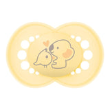 MAMMA | Ciuccio beige originale 18+ mesi (confezione da 3) selezione colore casuale - Tettarella simmetrica in silicone ultra morbido - Ciuccio per bambini dalla forma anatomica per uno sviluppo ottimale della bocca