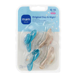 Succhietti MAM Original Day & Night Matt | 6-16 mesi | Set ciuccio | Accettazione 94% | Aiuta a prevenire l'allineamento indesiderato dei denti | Sviluppato insieme ai dentisti | Pelle morbida in silicone | Orso/Volpe | Confezione da 4