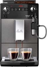 Melitta Avanza - Macchina per caffè espresso completamente automatica con sistema per il latte, macchina per caffè espresso con macinacaffè e serbatoio dell'acqua extra grande (1,5 l) per es. cappuccino o espresso, titano mistico