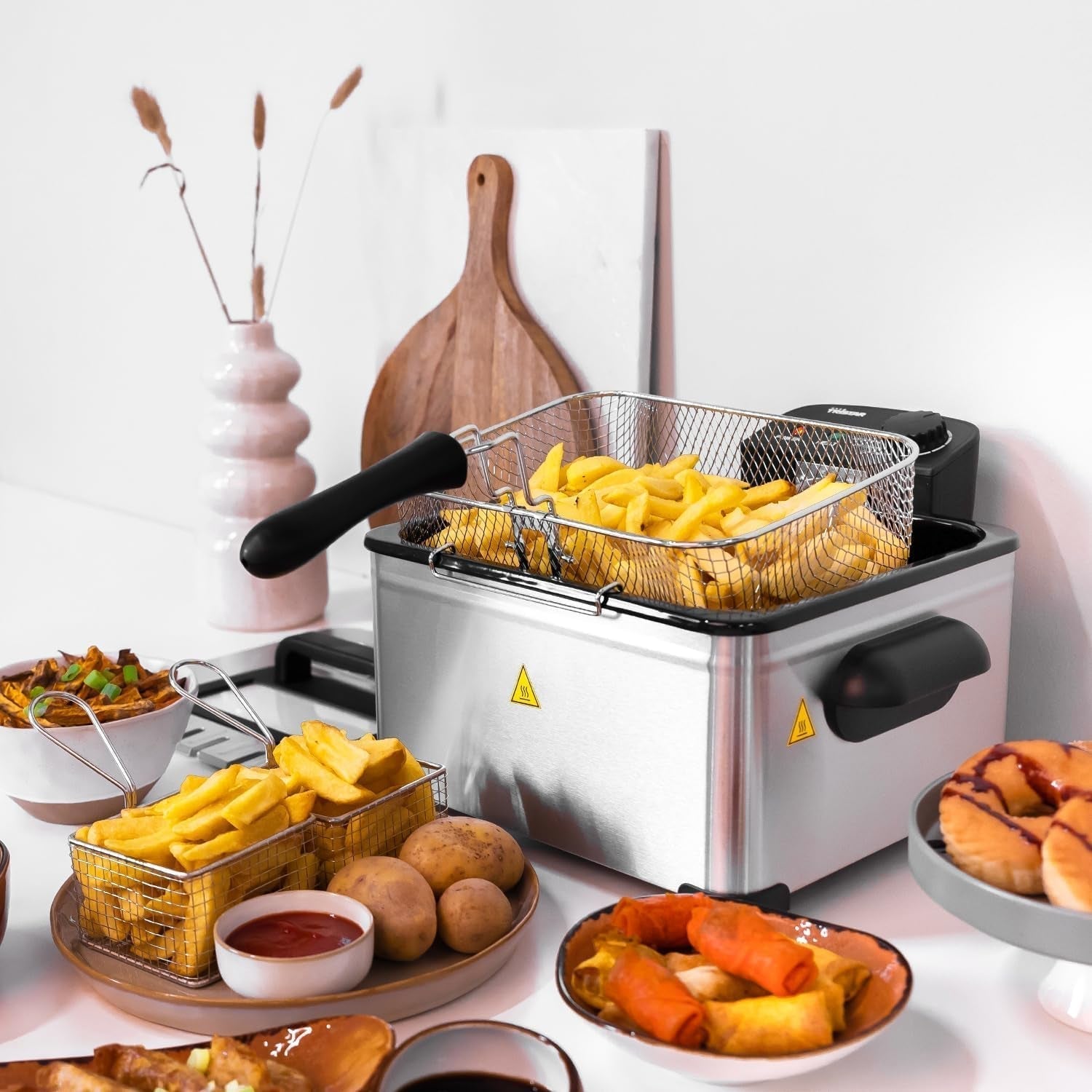 Friggitrice Tristar, 1 cestello grande e 2 cestelli piccoli, termostato regolabile, zona di raffreddamento, 5 litri, 2000 W, FR-6949 Elettrodomestici Naty Shop