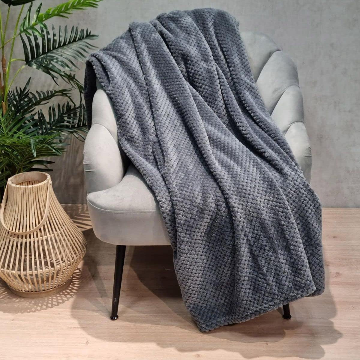 Copriletto HOMLA Noah 220 X 240 cm - copriletto divano comoda coperta coperta - soffice e morbida - poliestere grigio Letti e coperte Besuche den HOMLA-Store
