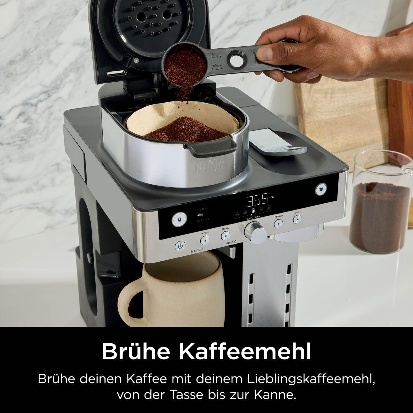 Macchina da caffè con filtro Ninja Prestige 2 in 1 con capsule e montalatte integrato, per latte macchiato, caffè freddo e Flat White, Nero CFN802EU