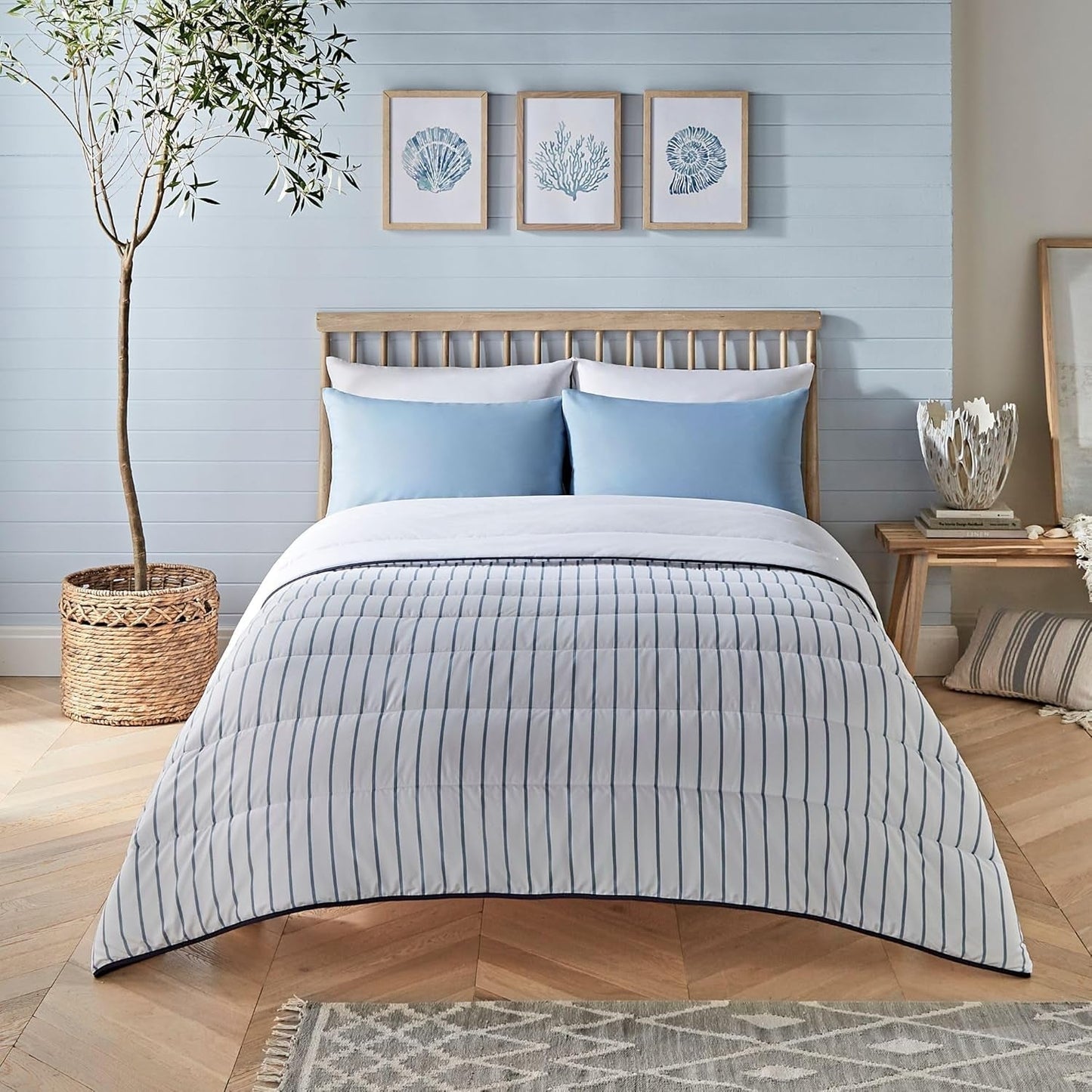 Piumino senza copripiumino Night Lark Super King 6 Tog Primavera Estate - Onde astratte. Coperta super morbida, comoda e leggera. Lavabile in lavatrice e ad asciugatura rapida, set di federe reversibili tutto in uno Naty Shop Quilts & Quilts Knitted Stripes King Size