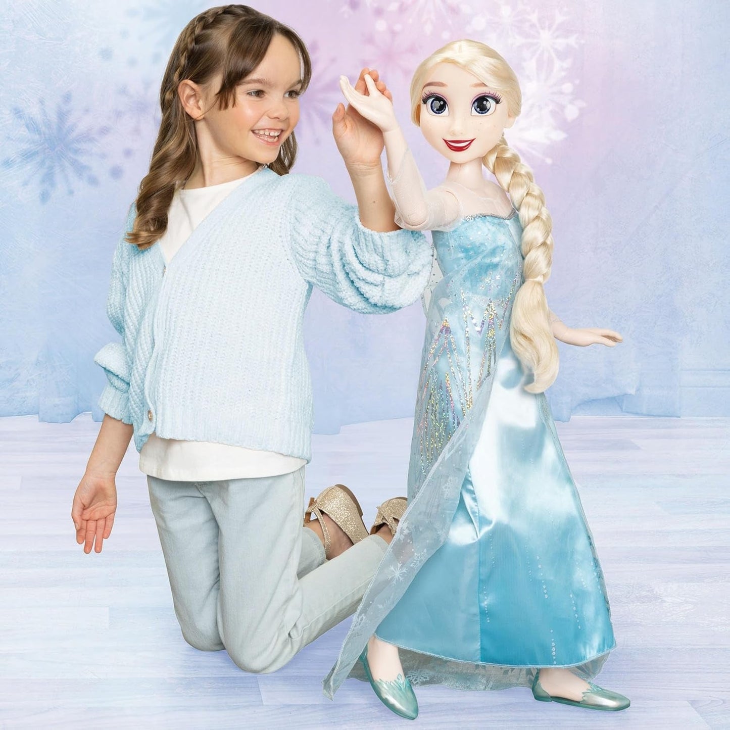 Disney Frozen Playdate Elsa Bambola Gigante da 80 cm della Jakks Pacific Bambola Completamente Articolata con 11 Punti di Articolazione Include Spazzola per Capelli e Accessori