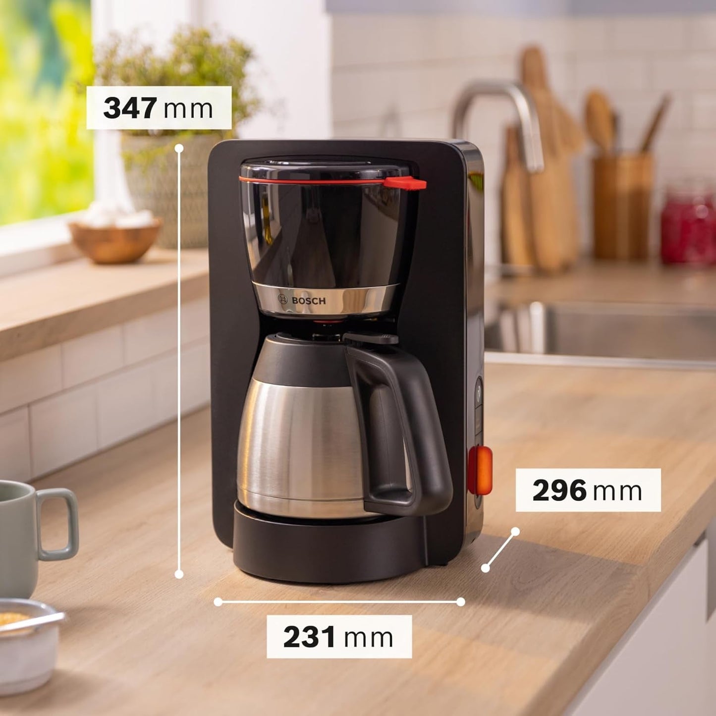 Bosch MyMoment TKA6M273 Macchina per caffè espresso con filtro, caraffa termica da 1 litro, 8-12 tazze, sistema antigoccia, portafiltro rotante, programma di decalcificazione, serbatoio acqua removibile, 1200 Watt, nero opaco